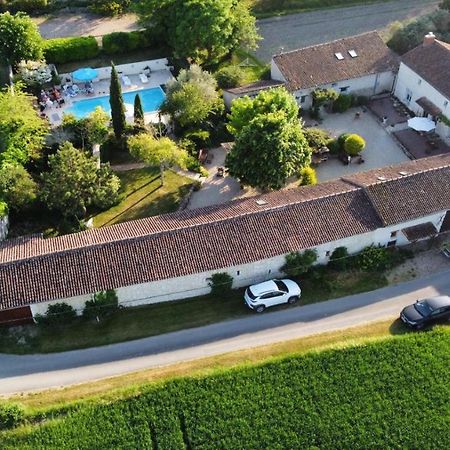 Les Coindries Villa Faye-la-Vineuse Eksteriør bilde